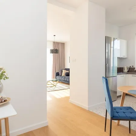 Appartement Purple Luxury By Bookinghost Warschau