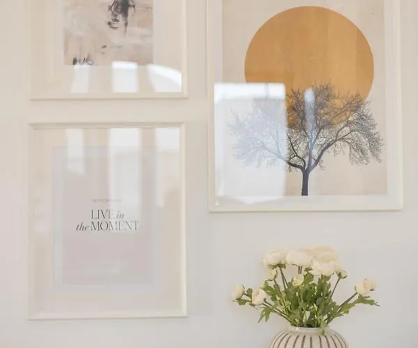 Purple Luxury By Bookinghost Lejlighed Warszawa