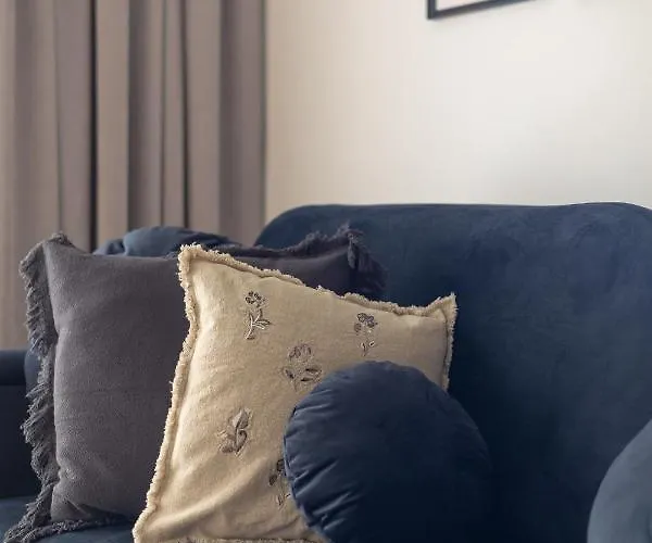 Purple Luxury By Bookinghost Warszawa