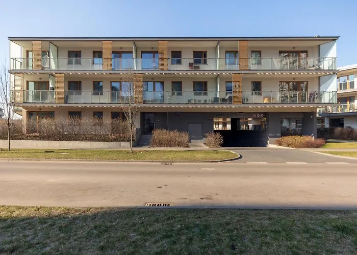 Purple Luxury By Bookinghost