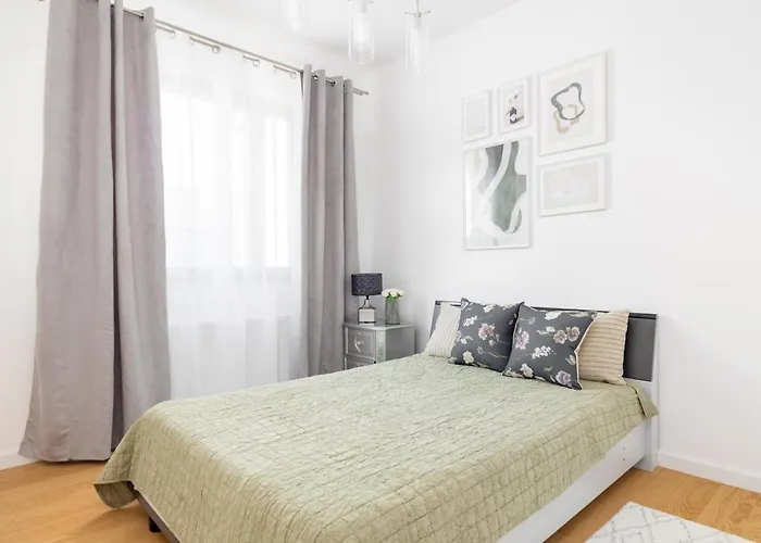 Lejlighed Purple Luxury By Bookinghost Warszawa